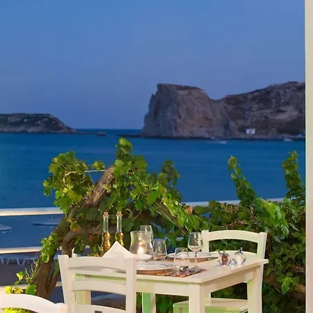 Delfini Hotel&suites Hotel 3*