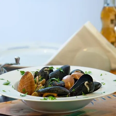 Delfini Hotel&suites Archangelos (Rhodes)