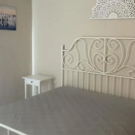 Delfini Beach Hotel
