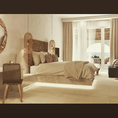 Hotel Delfini Beach 3*