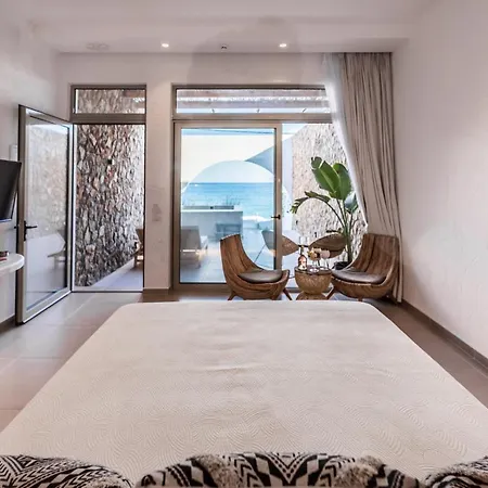 Hotel Delfini Beach 3*