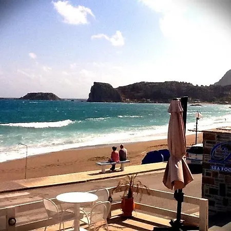 Delfini Beach Hotel 3*