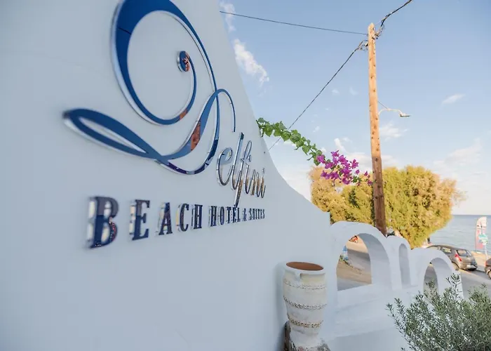 Delfini & Otel